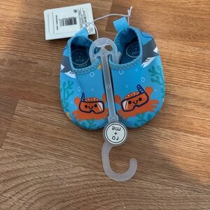 🔴 Ro & Me 6-12 Month Water Shoes